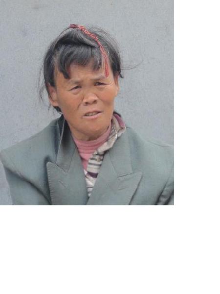 流浪人员于大菊照片，让爱回家