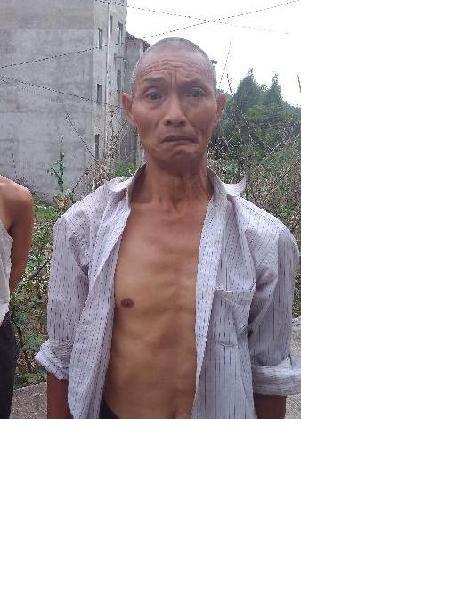 流浪人员林永康照片，让爱回家