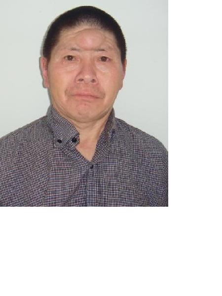 流浪人员郑天勇照片，让爱回家