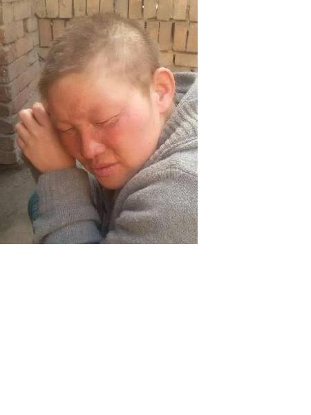 流浪人员精神病人女九照片，让爱回家