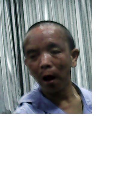 流浪人员无名男618照片，让爱回家