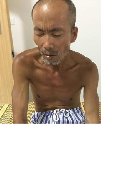 流浪人员（曹雄军）2017男无名10照片，让爱回家