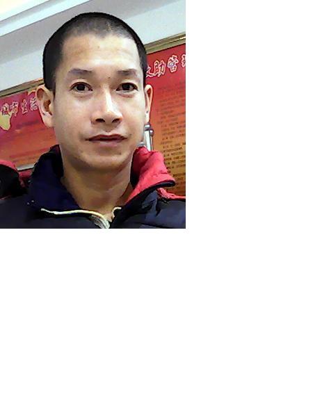 流浪人员李平照片，让爱回家