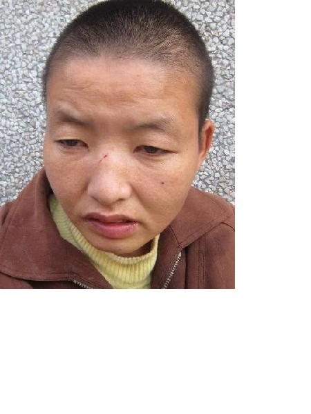 流浪人员无名女129号照片，让爱回家