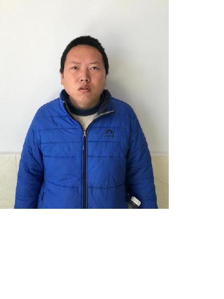 流浪人员王彪照片，让爱回家
