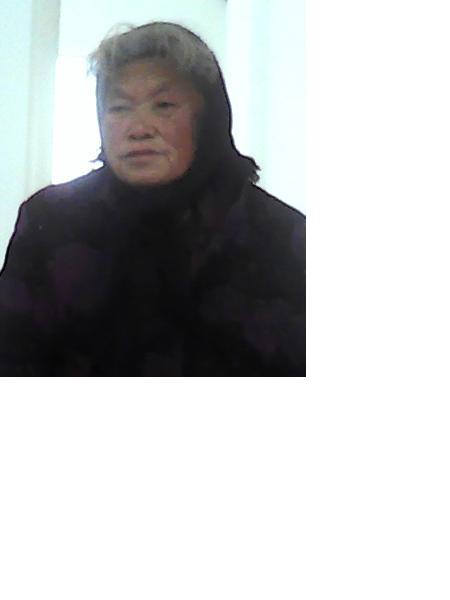 流浪人员无名女照片，让爱回家