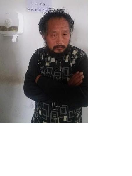流浪人员流浪75照片，让爱回家