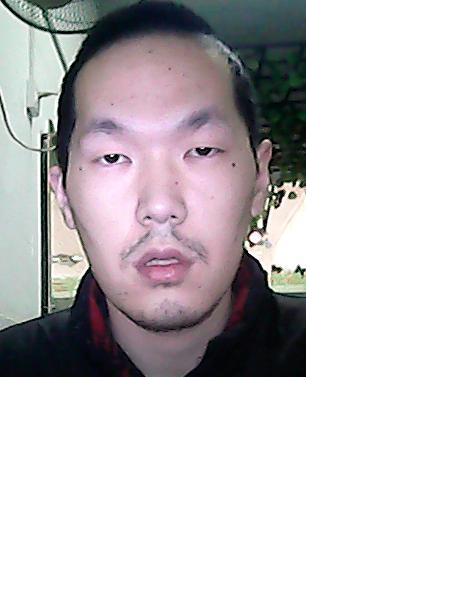 流浪人员警男黄浩鹏照片，让爱回家
