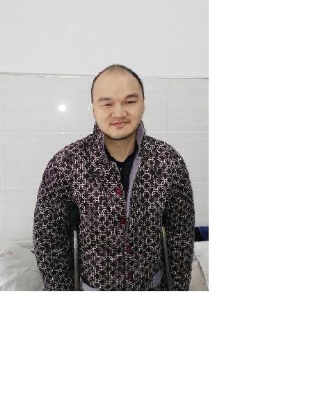 流浪人员万胜照片，让爱回家