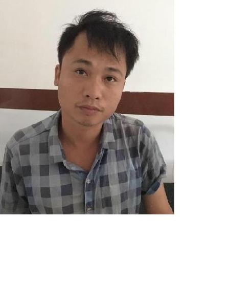 流浪人员蒙培飚照片，让爱回家