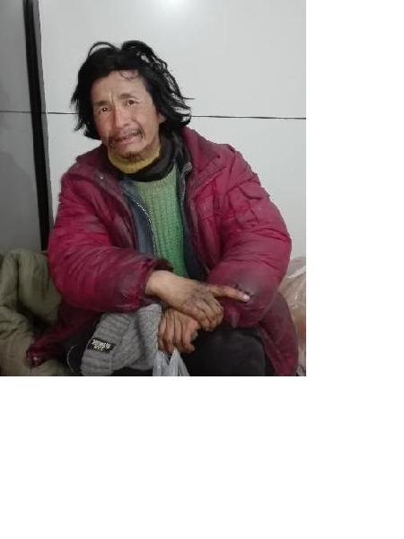 流浪人员无名氏2照片，让爱回家