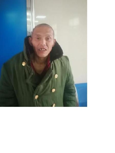 流浪人员张广平照片，让爱回家