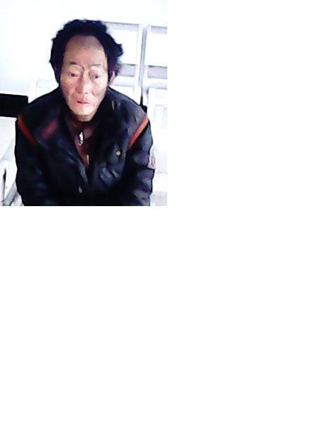 流浪人员陈银华照片，让爱回家