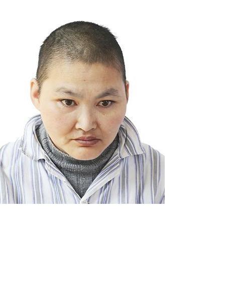 流浪人员刘静照片，让爱回家