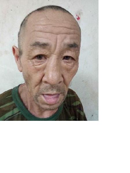 流浪人员闽男周照片，让爱回家