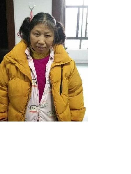 流浪人员无名四照片，让爱回家