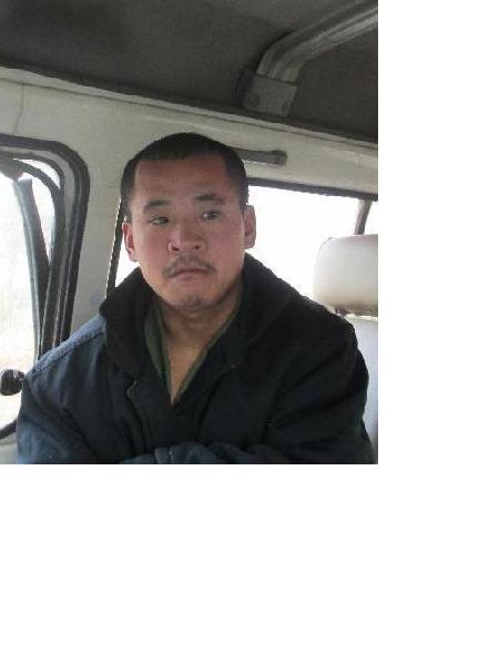 流浪人员李强照片，让爱回家