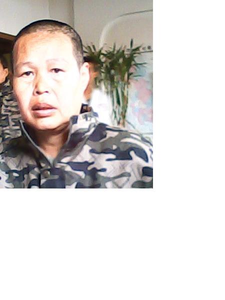 流浪人员民八照片，让爱回家