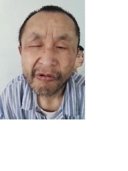 流浪人员康军照片，让爱回家