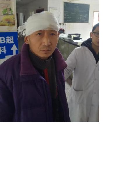流浪人员冯祥民照片，让爱回家