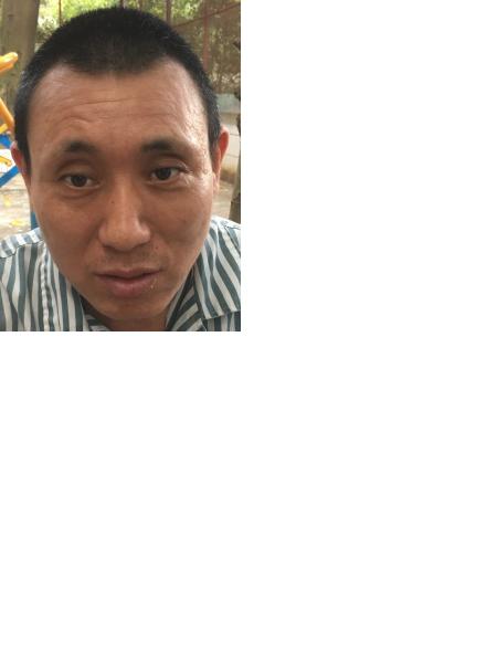 流浪人员助发桂照片，让爱回家