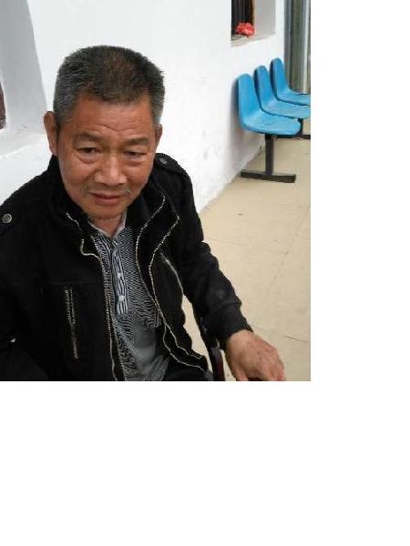 流浪人员周建平照片，让爱回家