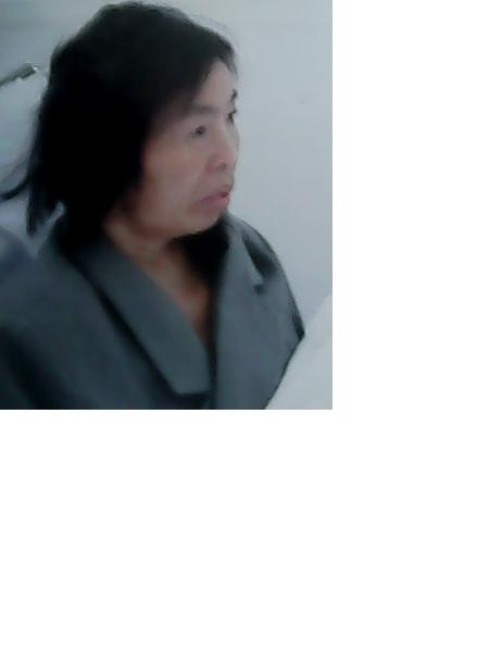 流浪人员乔丽照片，让爱回家