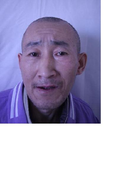 流浪人员张德才照片，让爱回家