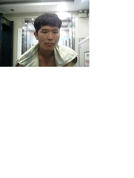 流浪人员陈晓鹏照片，让爱回家