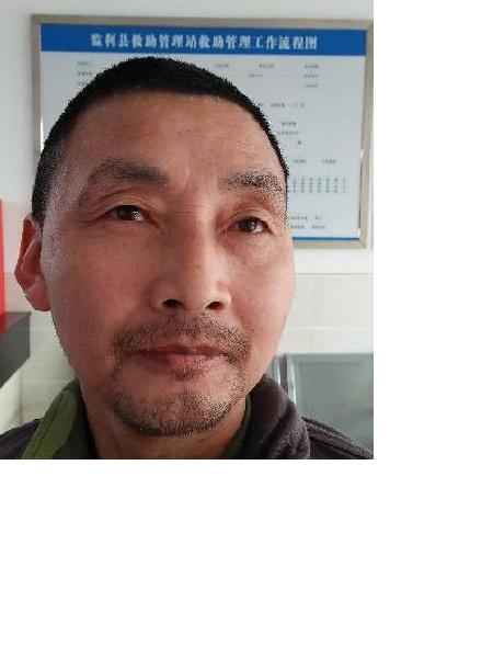 流浪人员李麻平照片，让爱回家
