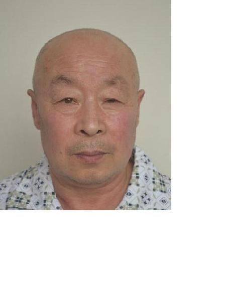 流浪人员王振英照片，让爱回家