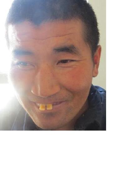 流浪人员男无名氏2照片，让爱回家