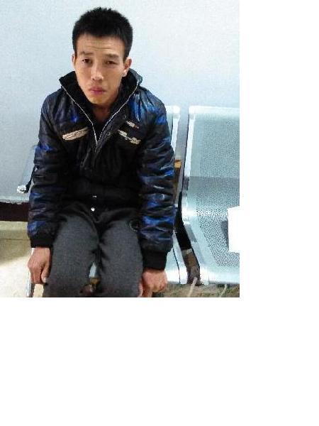 流浪人员刘新照片，让爱回家