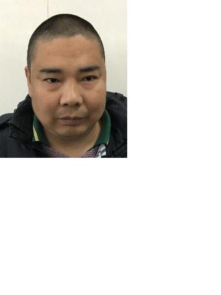 流浪人员刘良君照片，让爱回家