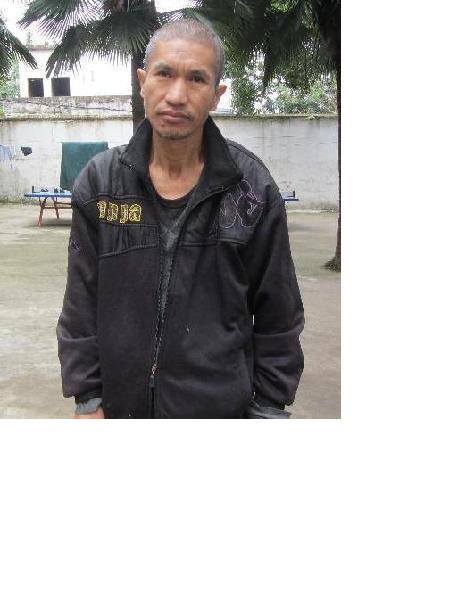 流浪人员流浪53照片，让爱回家