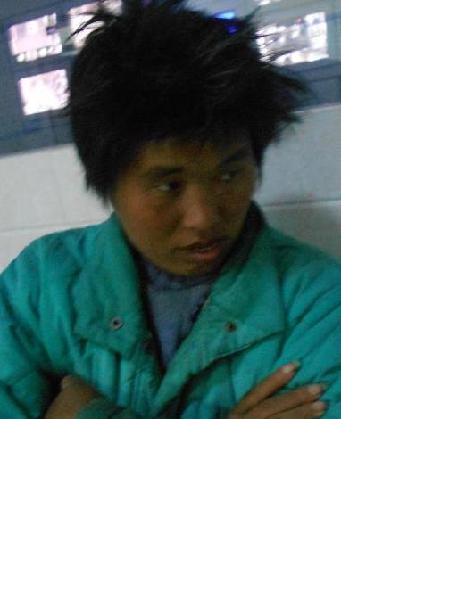 流浪人员党王氏照片，让爱回家