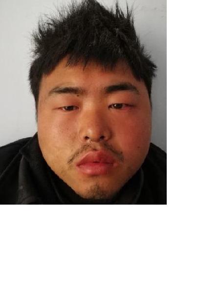 流浪人员滑伍壹照片，让爱回家