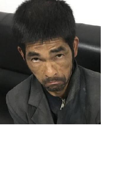 流浪人员王半舌照片，让爱回家