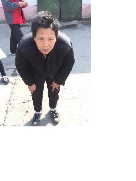 流浪人员禹华秋照片，让爱回家
