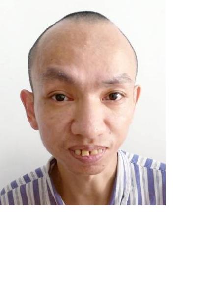 流浪人员杜正华照片，让爱回家