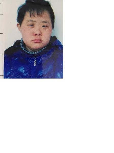 流浪人员无名女照片，让爱回家
