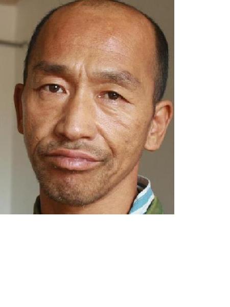 流浪人员党恩月照片，让爱回家