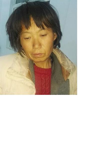 流浪人员无名女照片，让爱回家