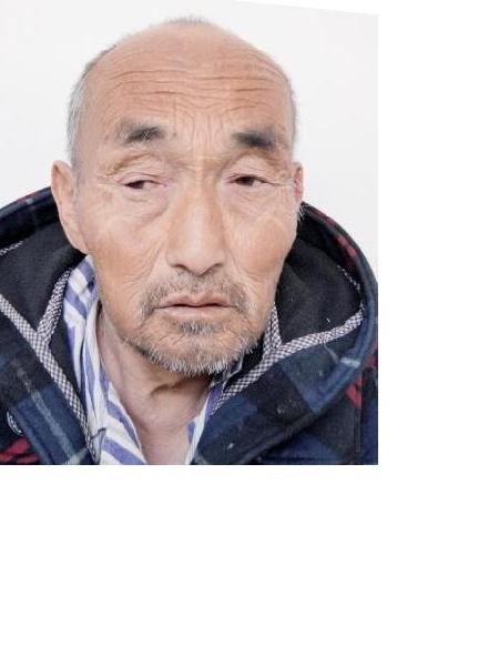 流浪人员无名平民009照片，让爱回家