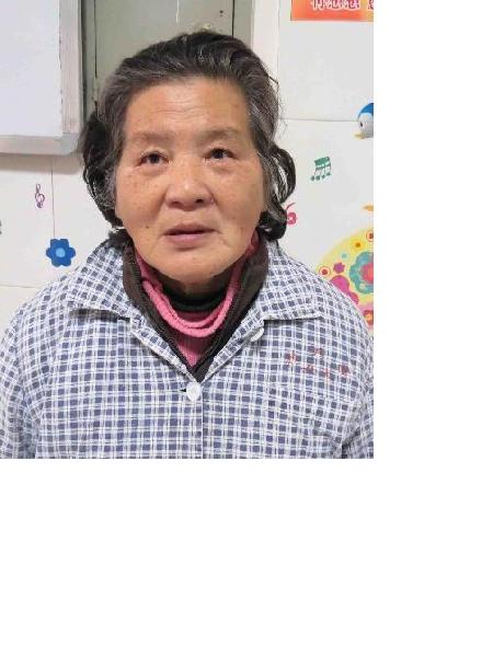 流浪人员徐阿绒照片，让爱回家