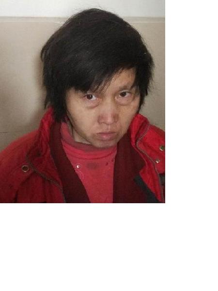 流浪人员古城无名女1028照片，让爱回家
