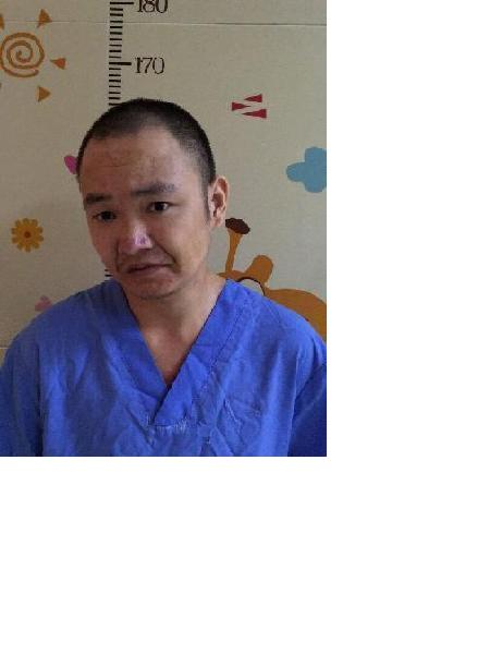 流浪人员救助男170925B照片，让爱回家