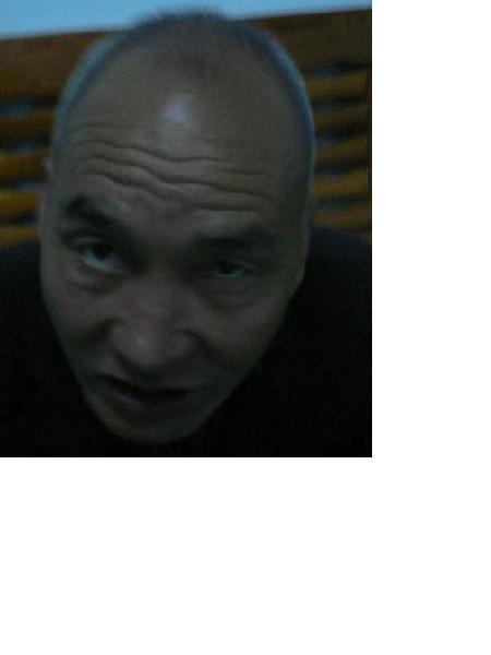 流浪人员王开学照片，让爱回家