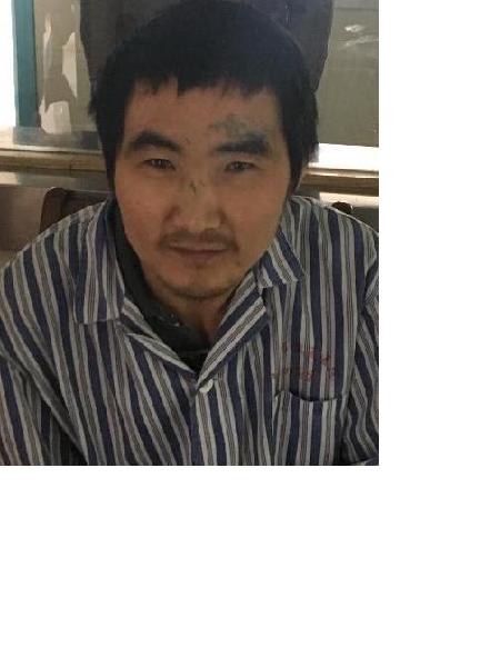 流浪人员救长青照片，让爱回家