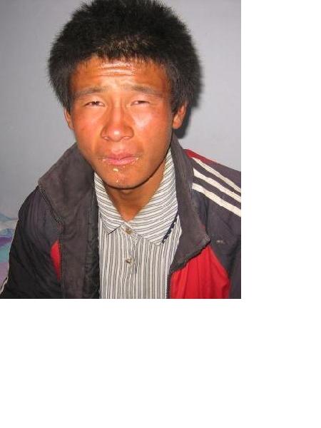 流浪人员无名男照片，让爱回家